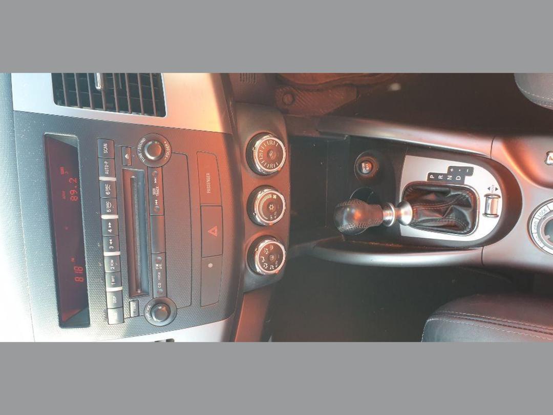 Photo '12' of Peugeot 4007