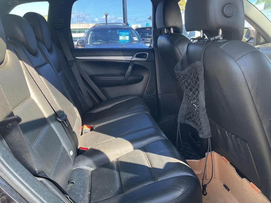 Photo '9' of Porsche Cayenne Tiptronic S D