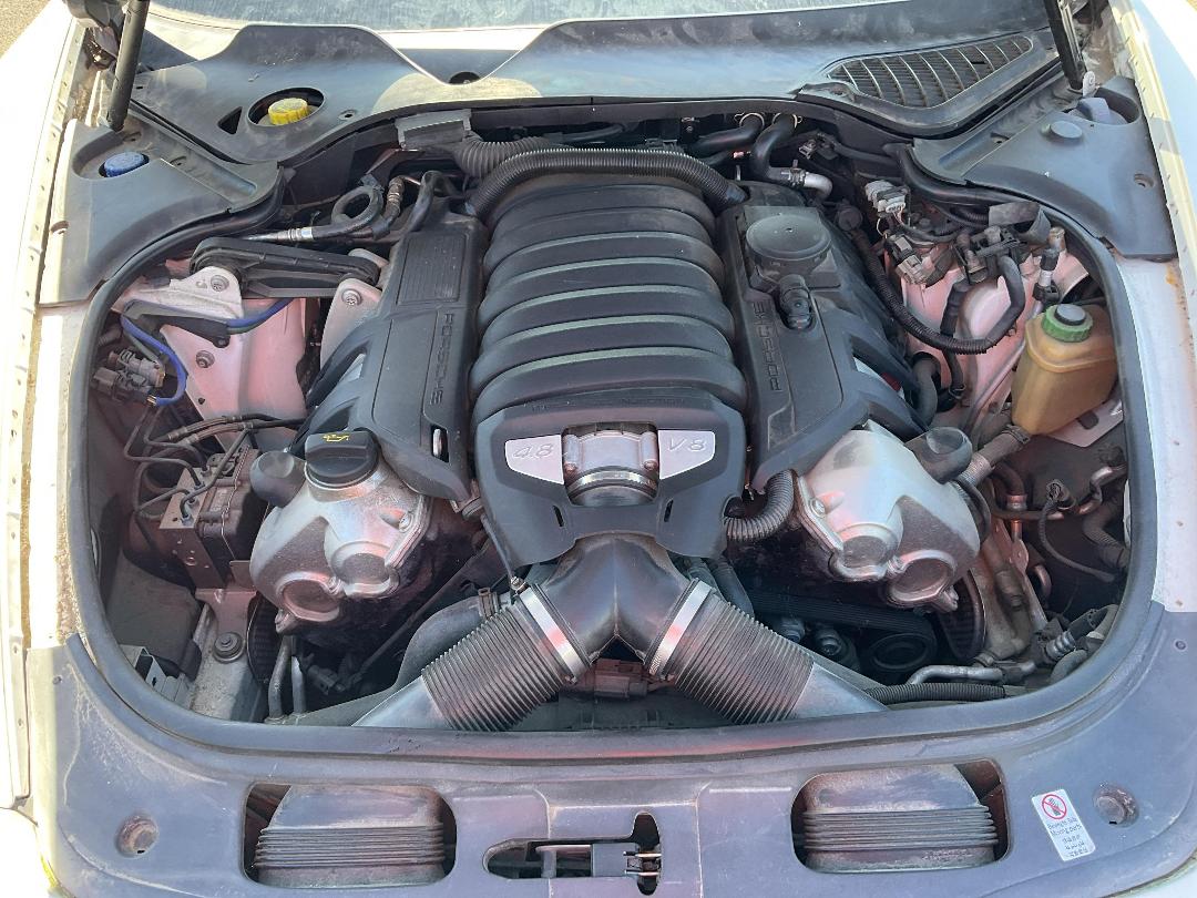 Photo '8' of Porsche Panamera 4S Photo '8' of Porsche Panamera 4S