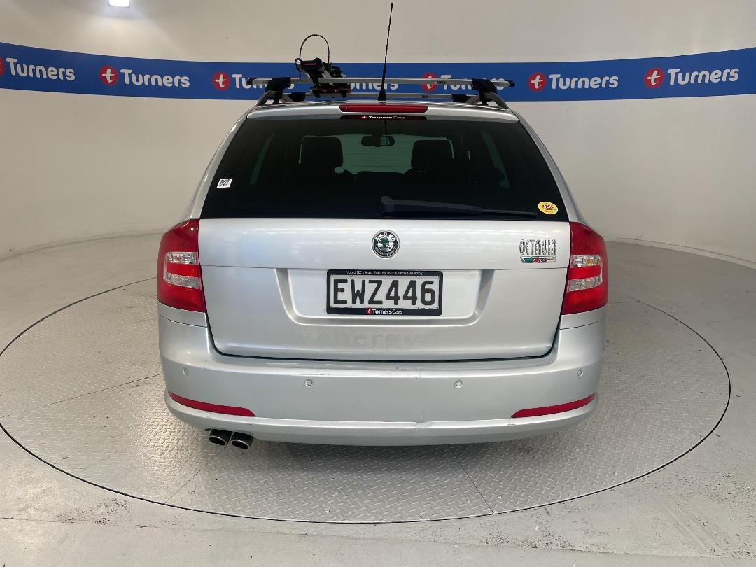 Photo '6' of Skoda Octavia