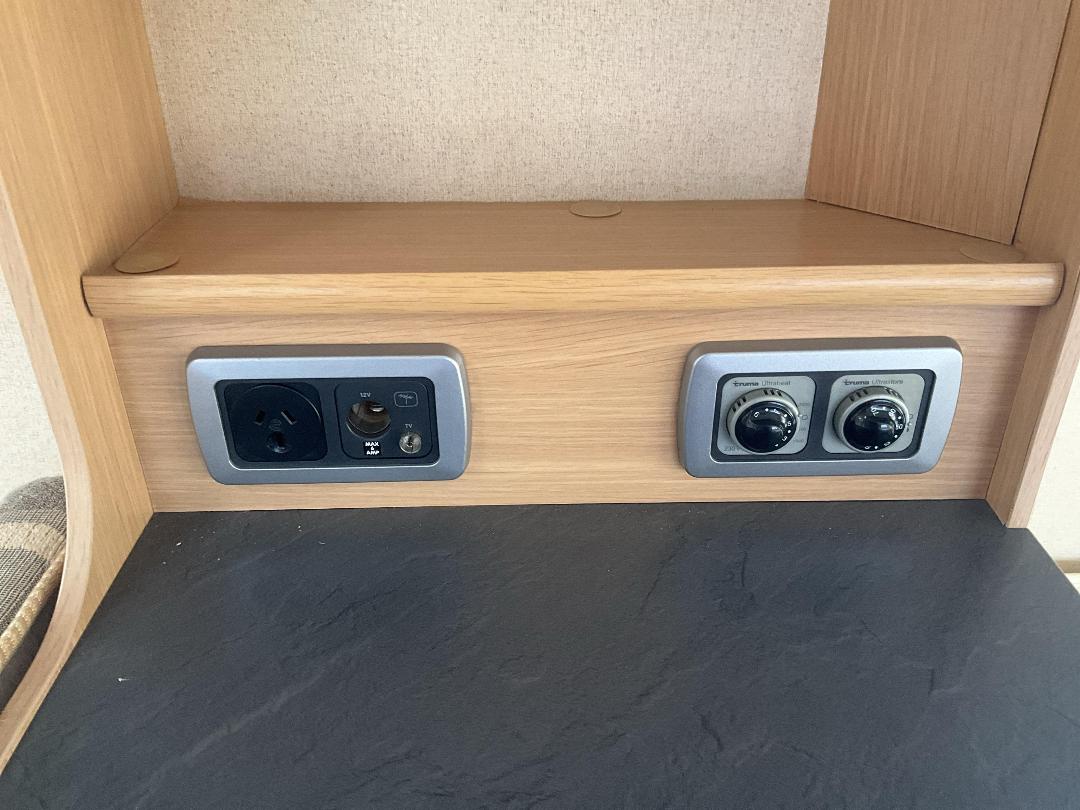 Photo '24' of SPRITE MAJOR Caravan - Single