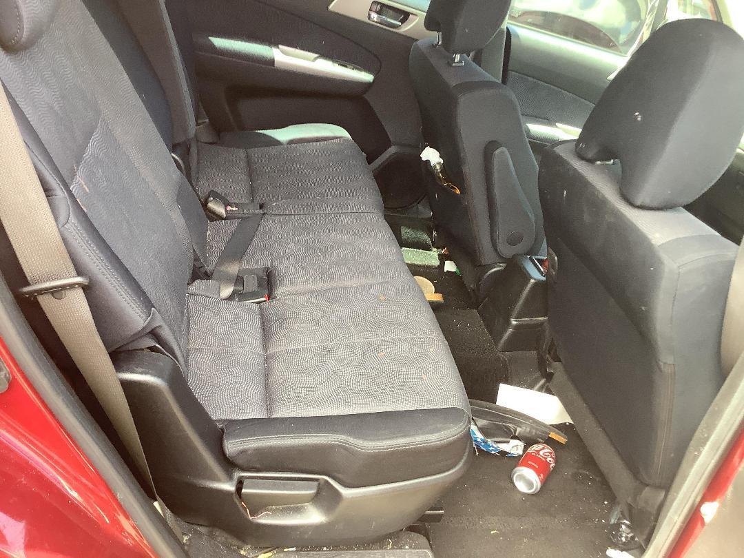 Photo '6' of Subaru Exiga