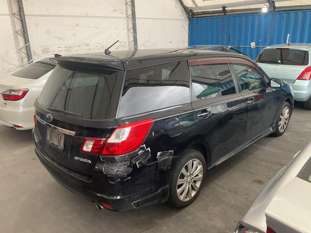 Photo '17' of Subaru Exiga Photo '17' of Subaru Exiga