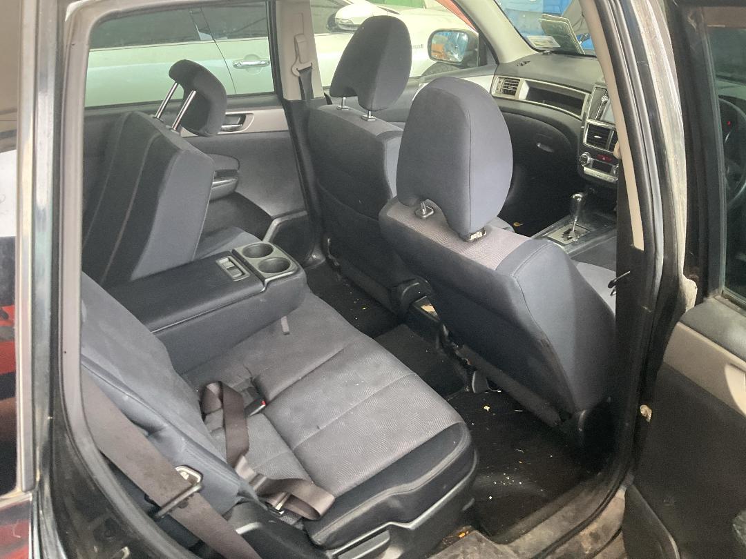 Photo '26' of Subaru Exiga Photo '26' of Subaru Exiga