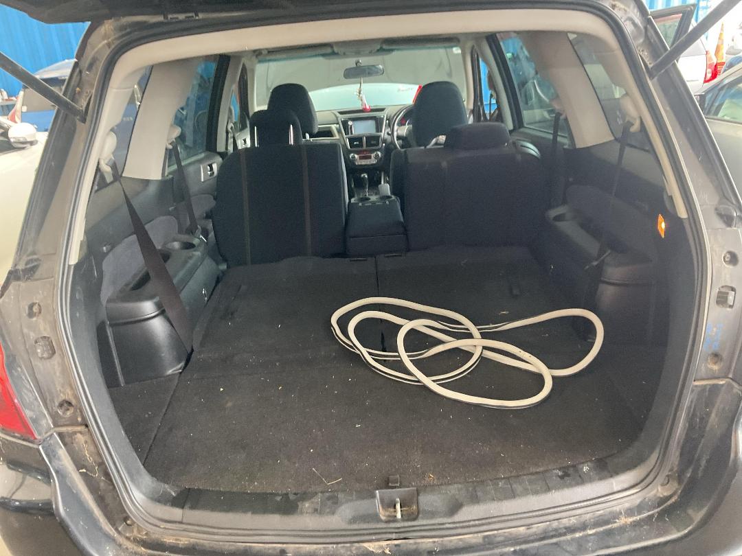 Photo '28' of Subaru Exiga Photo '28' of Subaru Exiga