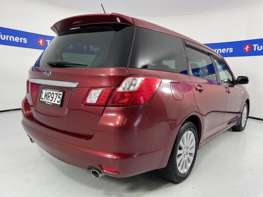 Photo '7' of Subaru Exiga Photo '7' of Subaru Exiga