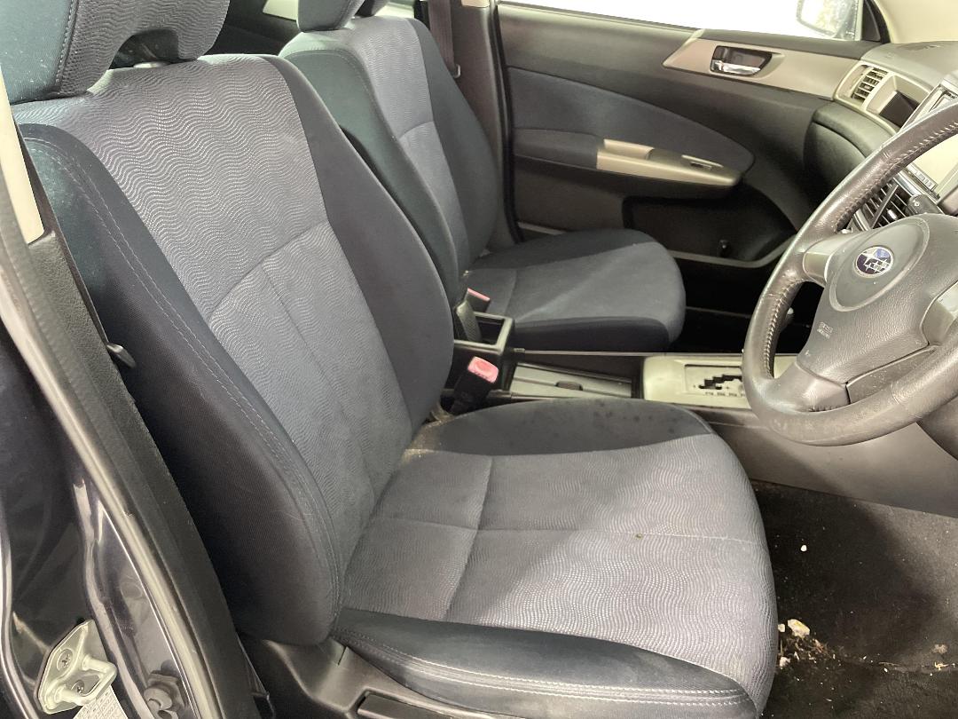 Photo '14' of Subaru Exiga