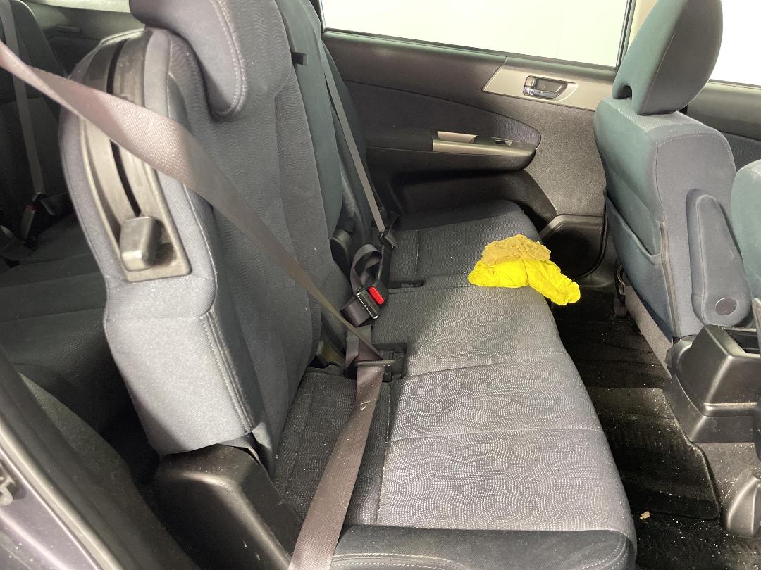 Photo '18' of Subaru Exiga