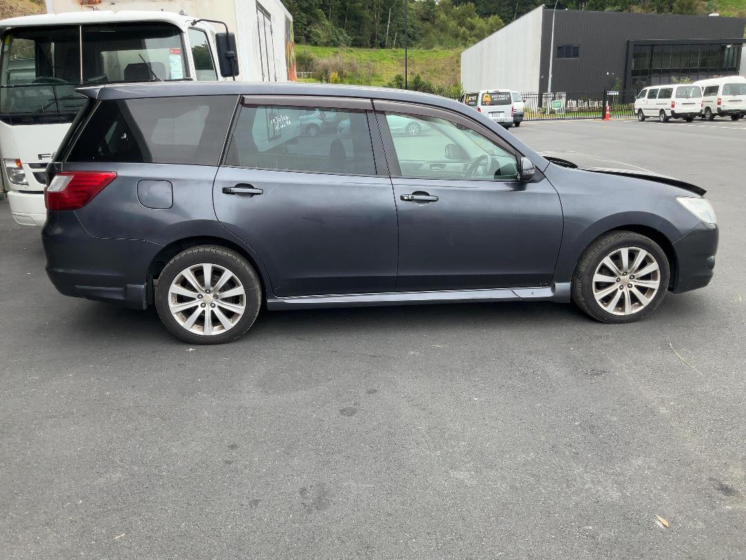 Photo '8' of Subaru Exiga