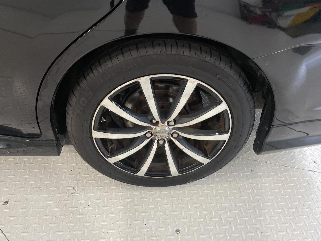 Photo '11' of Subaru Exiga