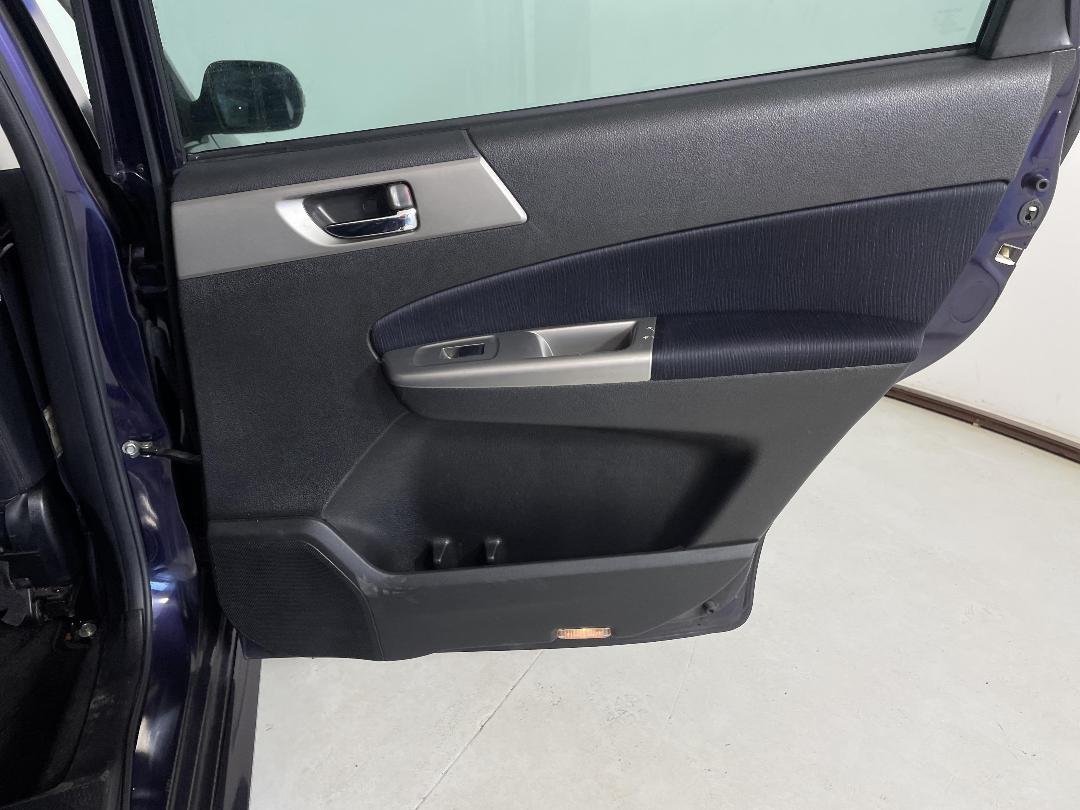 Photo '19' of Subaru Exiga Photo '19' of Subaru Exiga