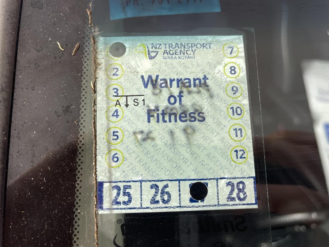 Photo '24' of Subaru Exiga Photo '24' of Subaru Exiga