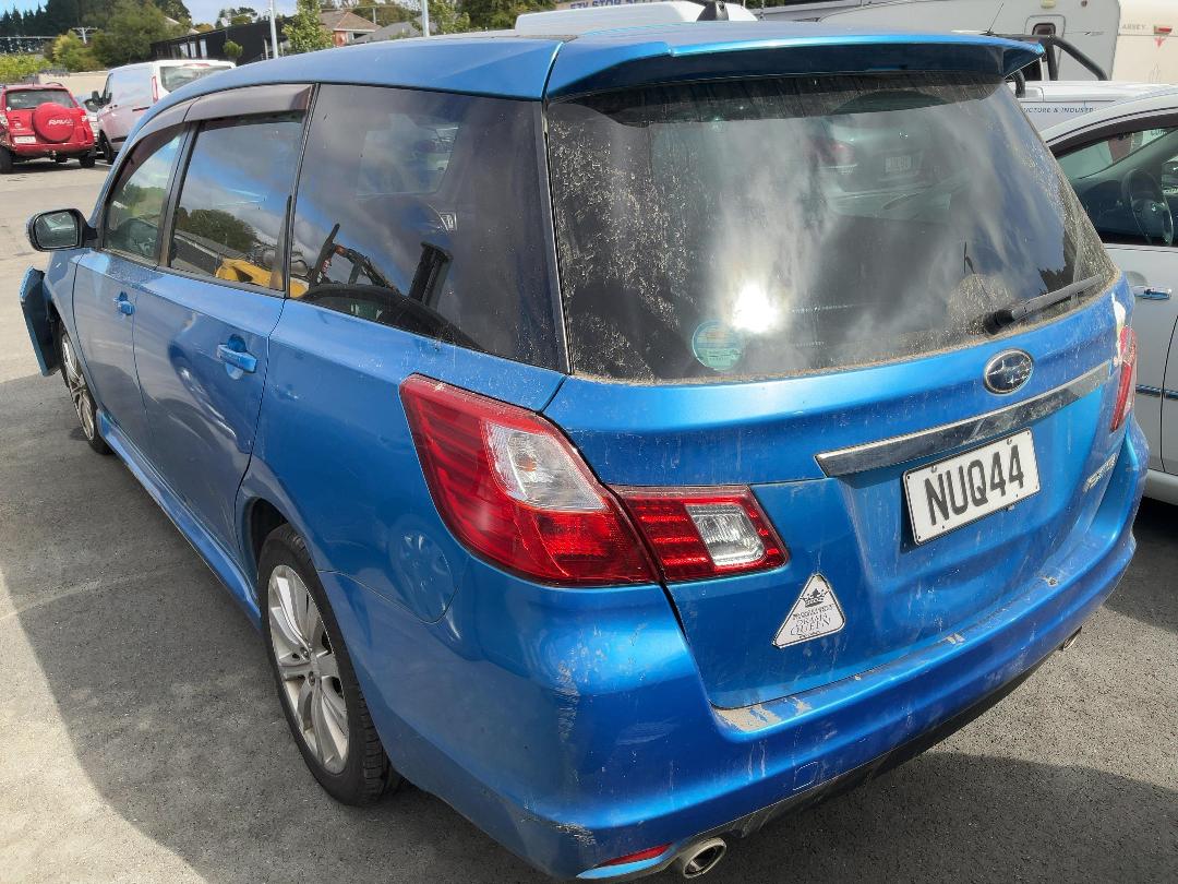 Photo '3' of Subaru Exiga