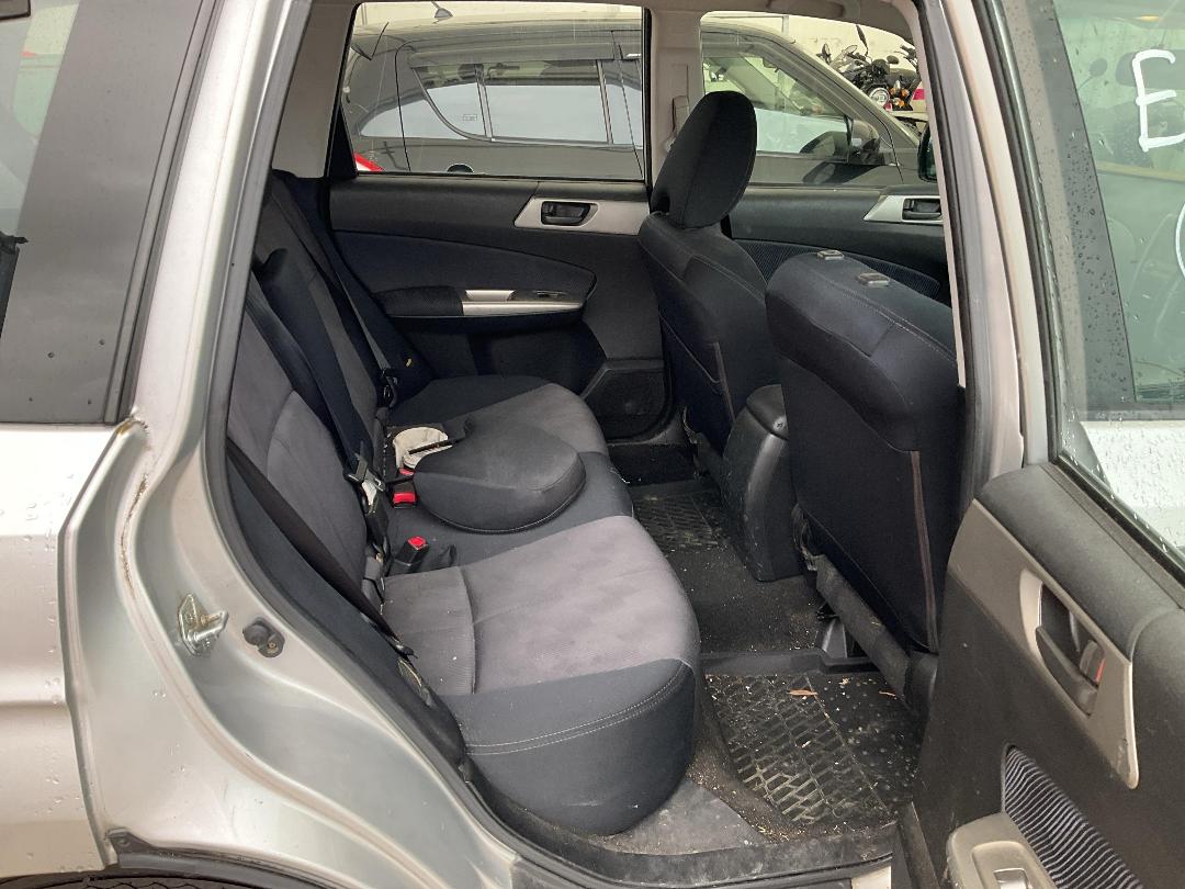 Photo '10' of Subaru Forester X