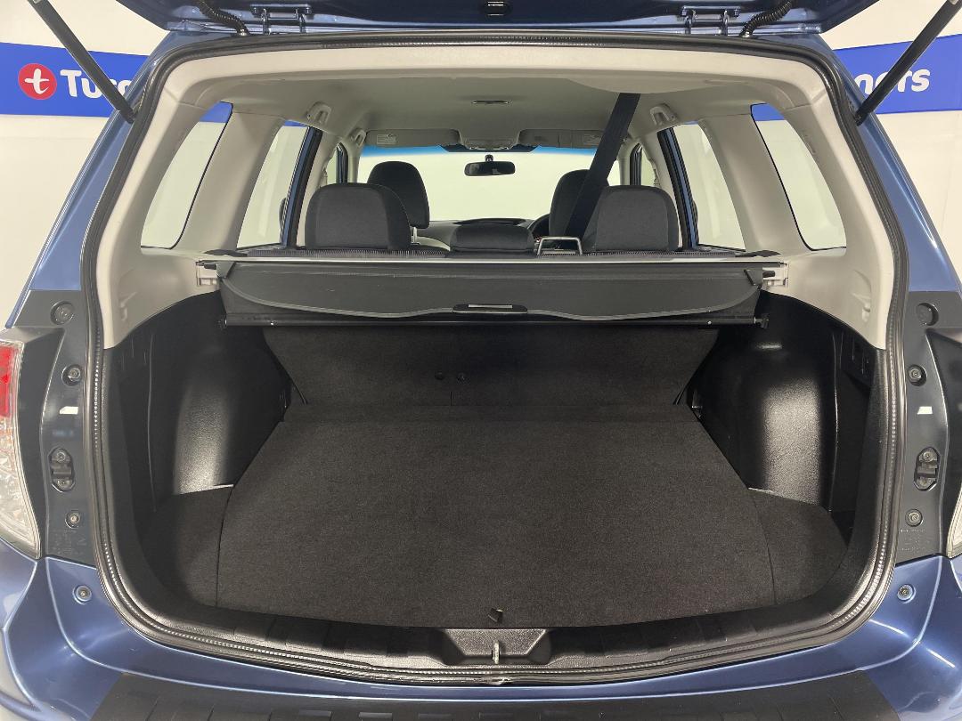 Photo '14' of Subaru Forester Photo '14' of Subaru Forester