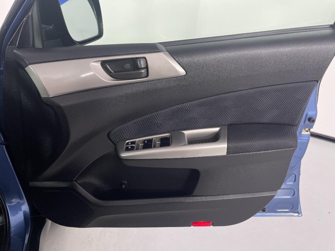 Photo '15' of Subaru Forester Photo '15' of Subaru Forester