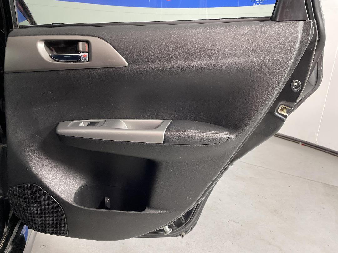 Photo '19' of Subaru Impreza Photo '19' of Subaru Impreza