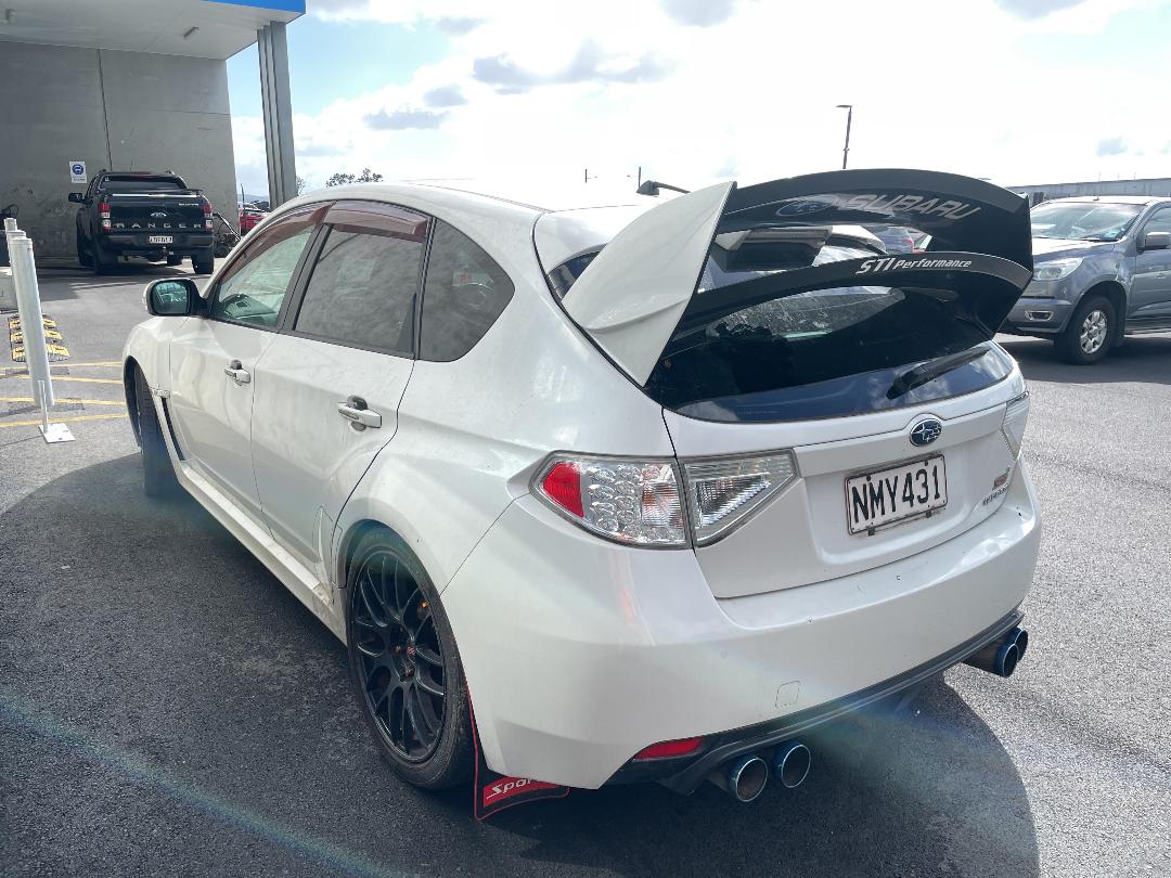 Photo '10' of Subaru Impreza WRX STI