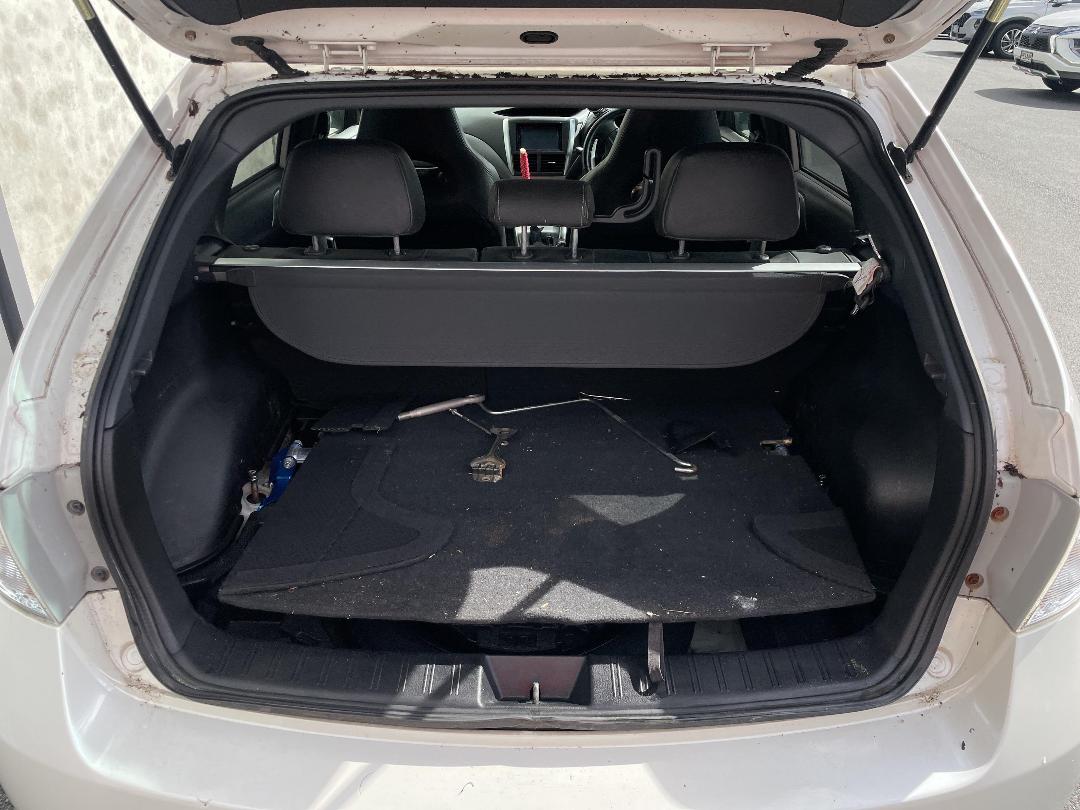 Photo '12' of Subaru Impreza WRX STI