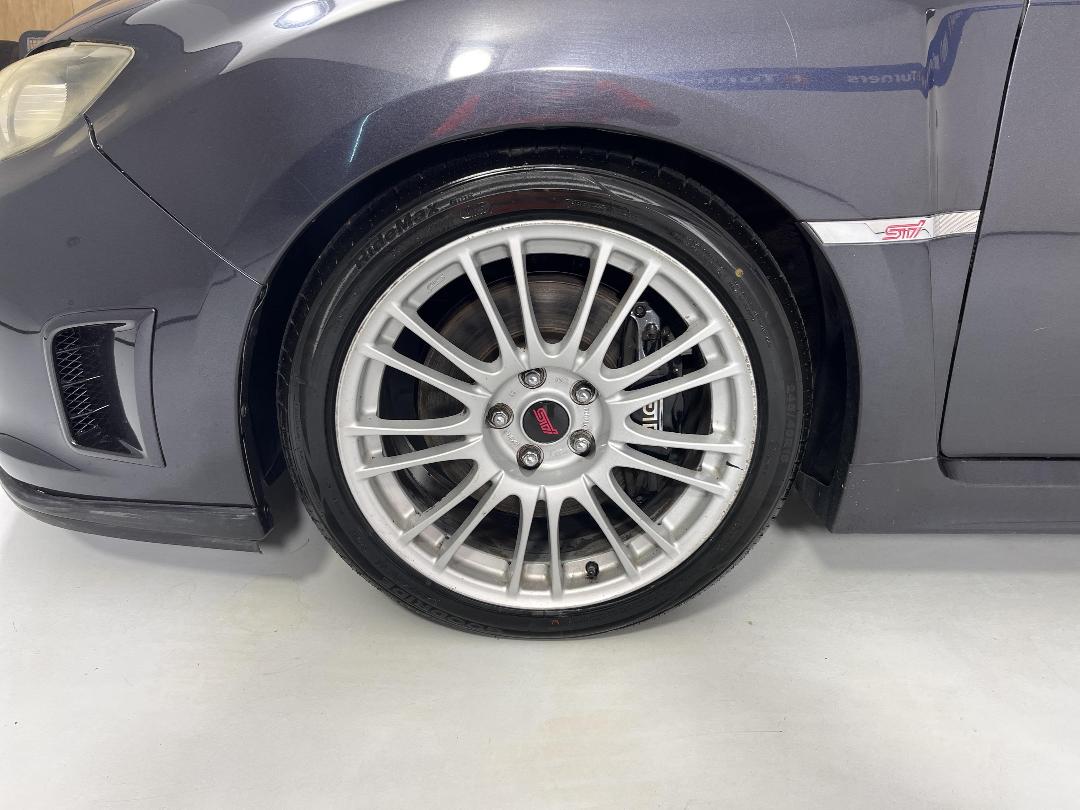 Photo '10' of Subaru Impreza Photo '10' of Subaru Impreza