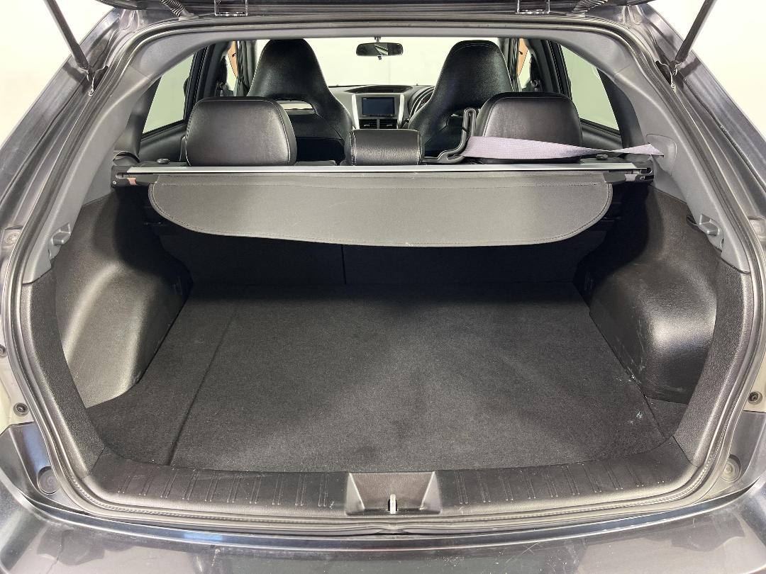 Photo '14' of Subaru Impreza Photo '14' of Subaru Impreza