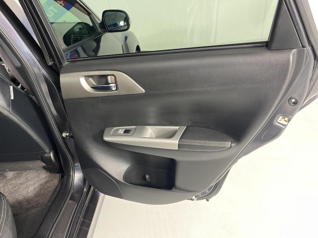 Photo '19' of Subaru Impreza Photo '19' of Subaru Impreza