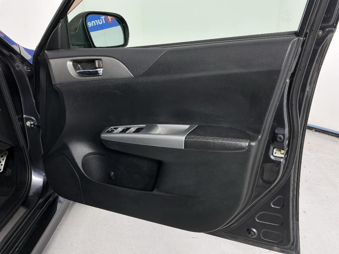 Photo '15' of Subaru Impreza Photo '15' of Subaru Impreza