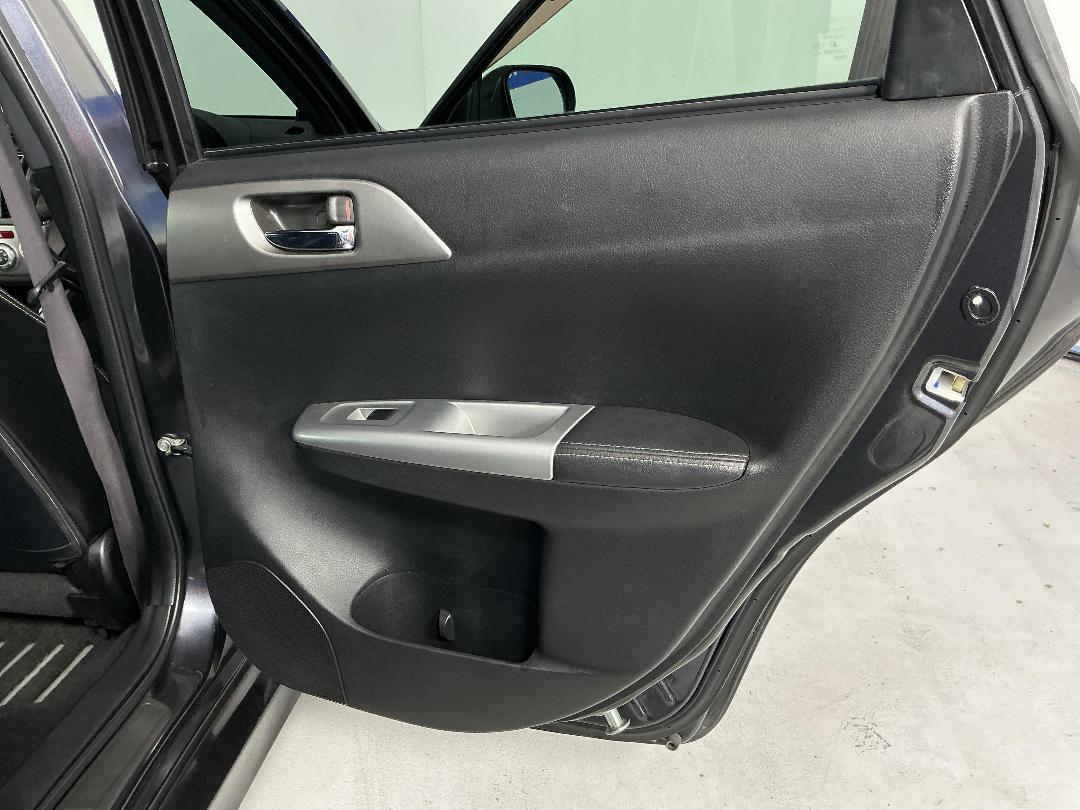 Photo '19' of Subaru Impreza Photo '19' of Subaru Impreza