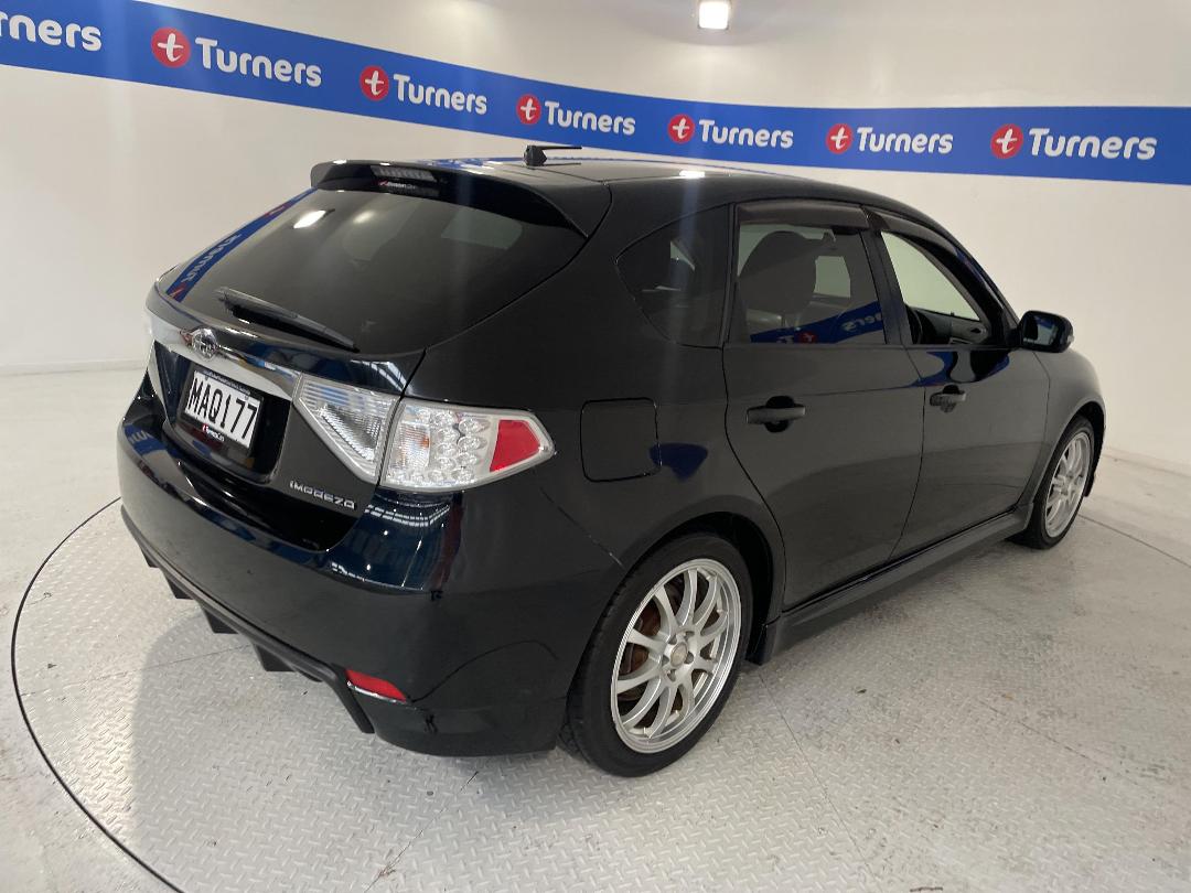 Photo '7' of Subaru Impreza Photo '7' of Subaru Impreza