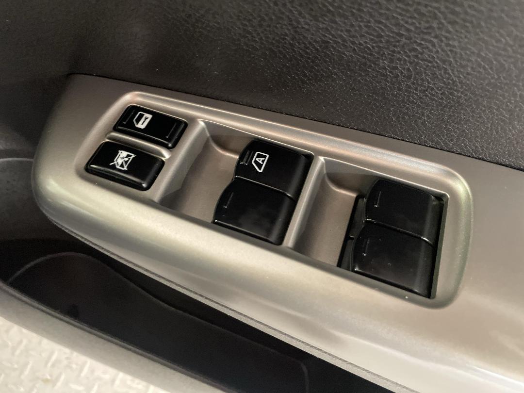 Photo '24' of Subaru Impreza Photo '24' of Subaru Impreza