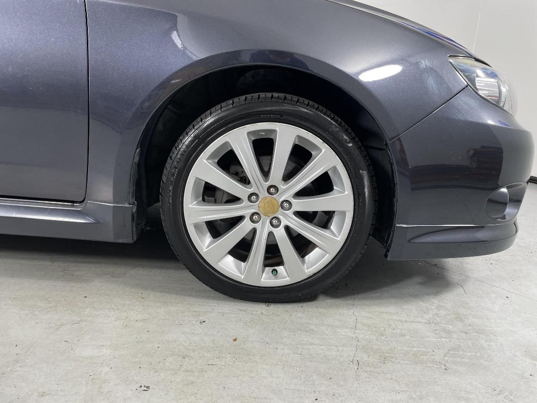 Photo '9' of Subaru Impreza Photo '9' of Subaru Impreza