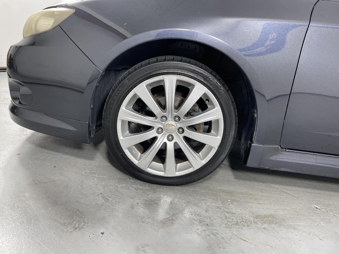 Photo '10' of Subaru Impreza Photo '10' of Subaru Impreza