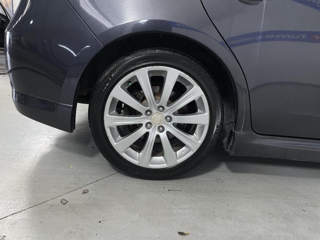 Photo '12' of Subaru Impreza Photo '12' of Subaru Impreza