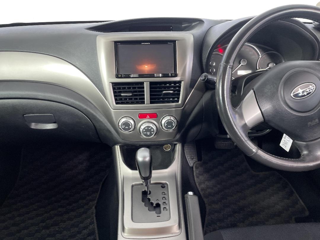 Photo '18' of Subaru Impreza Photo '18' of Subaru Impreza