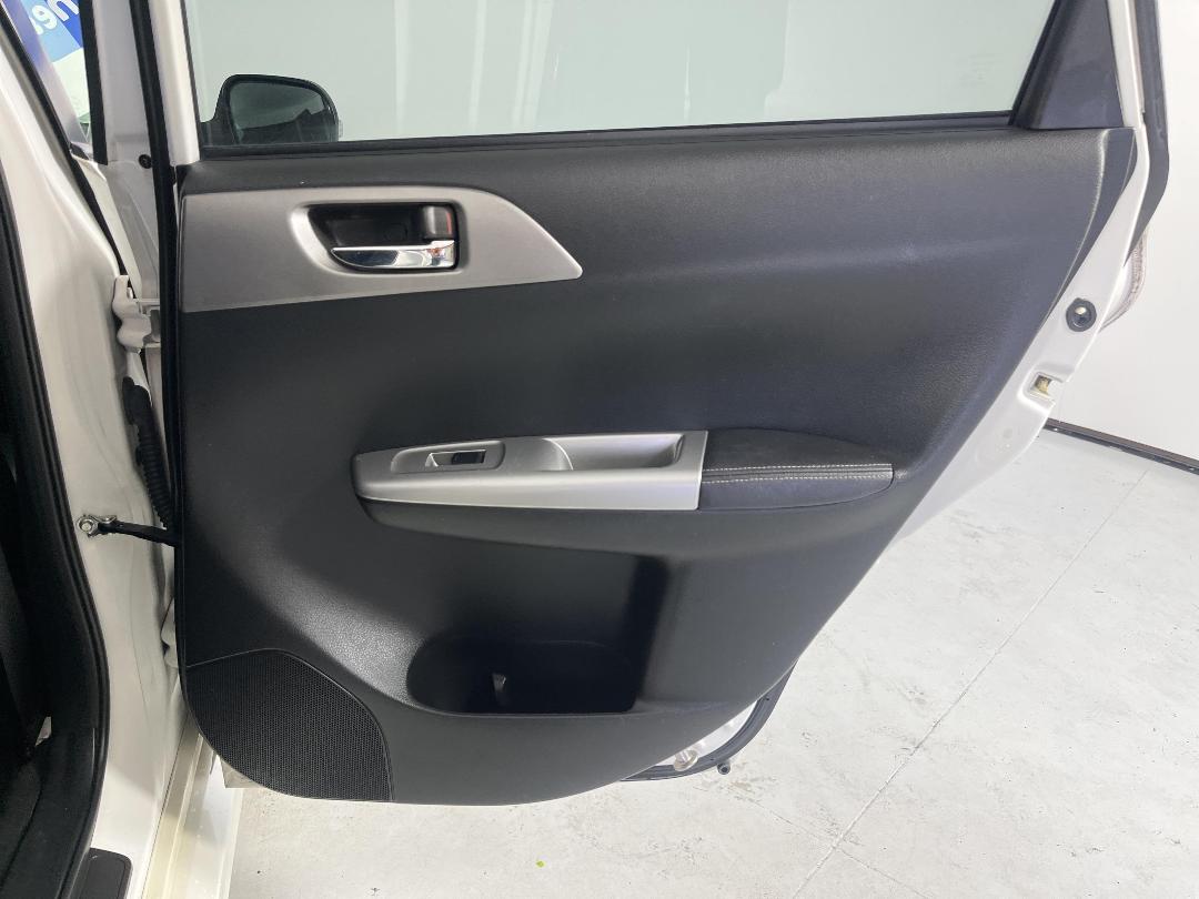 Photo '19' of Subaru Impreza Photo '19' of Subaru Impreza