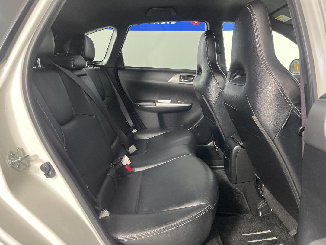 Photo '20' of Subaru Impreza Photo '20' of Subaru Impreza