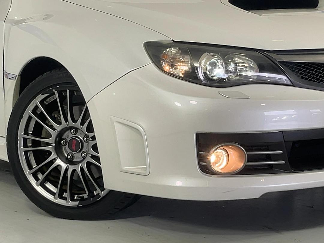 Photo '33' of Subaru Impreza