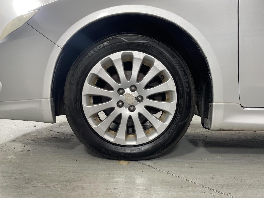 Photo '10' of Subaru Impreza