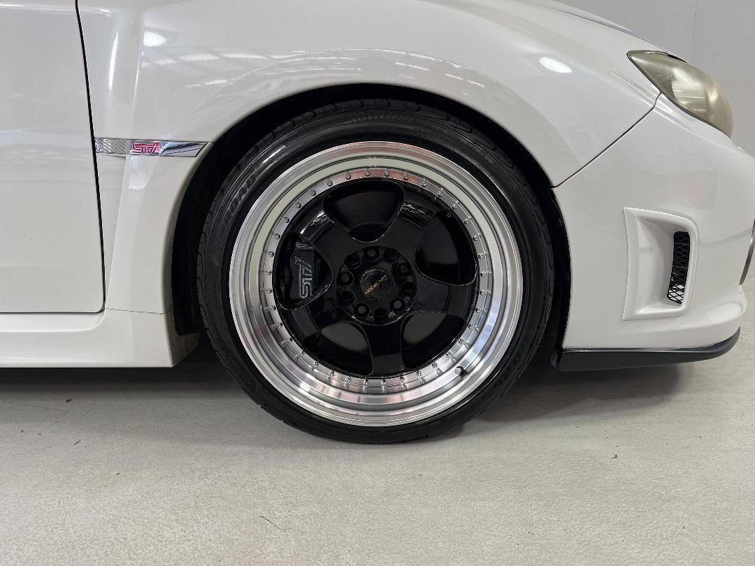 Photo '9' of Subaru Impreza Photo '9' of Subaru Impreza