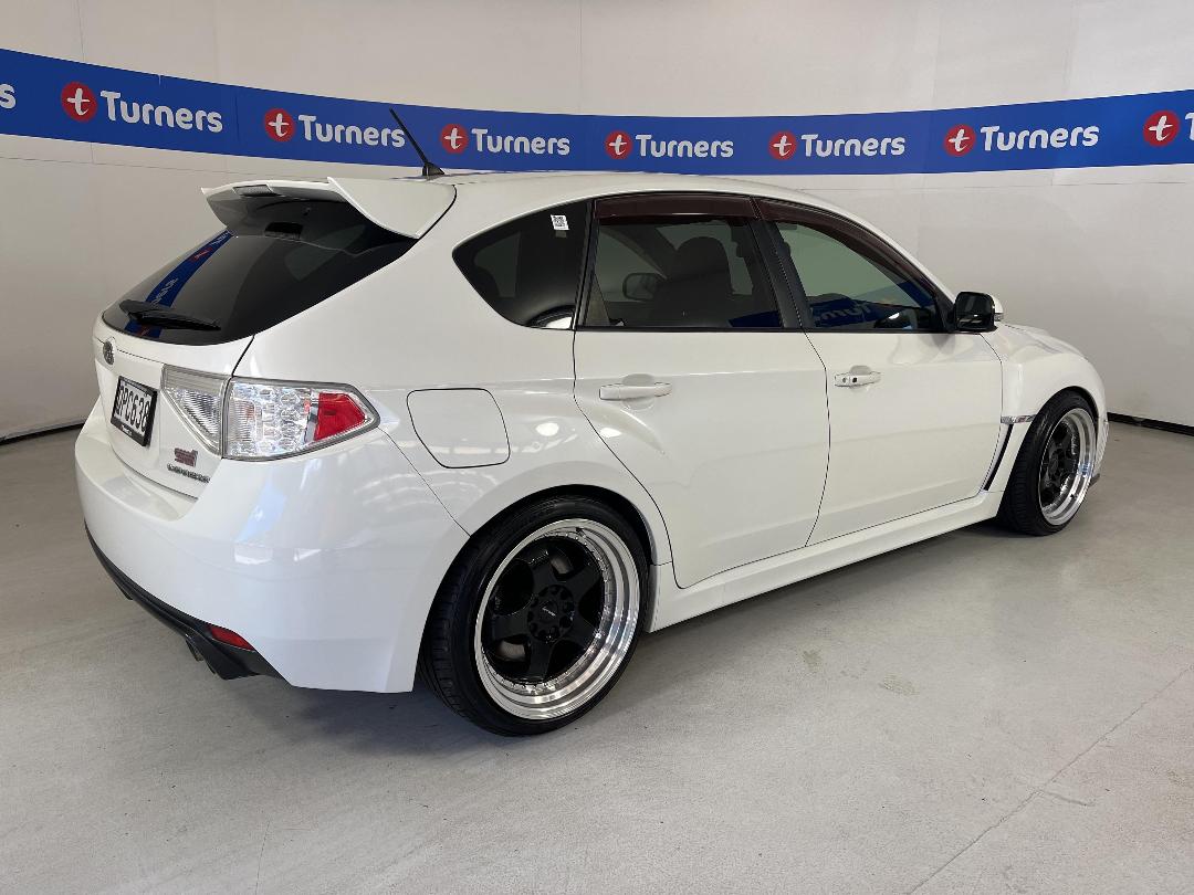 Photo '7' of Subaru Impreza Photo '7' of Subaru Impreza