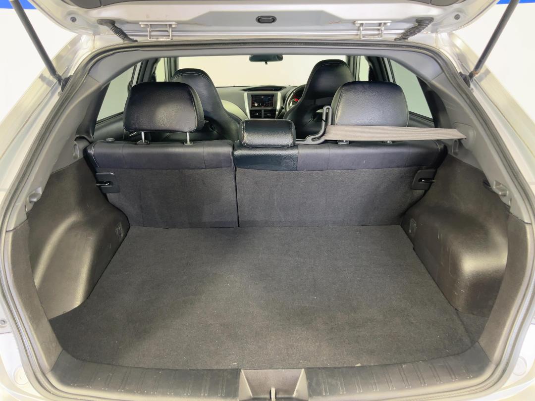 Photo '14' of Subaru Impreza