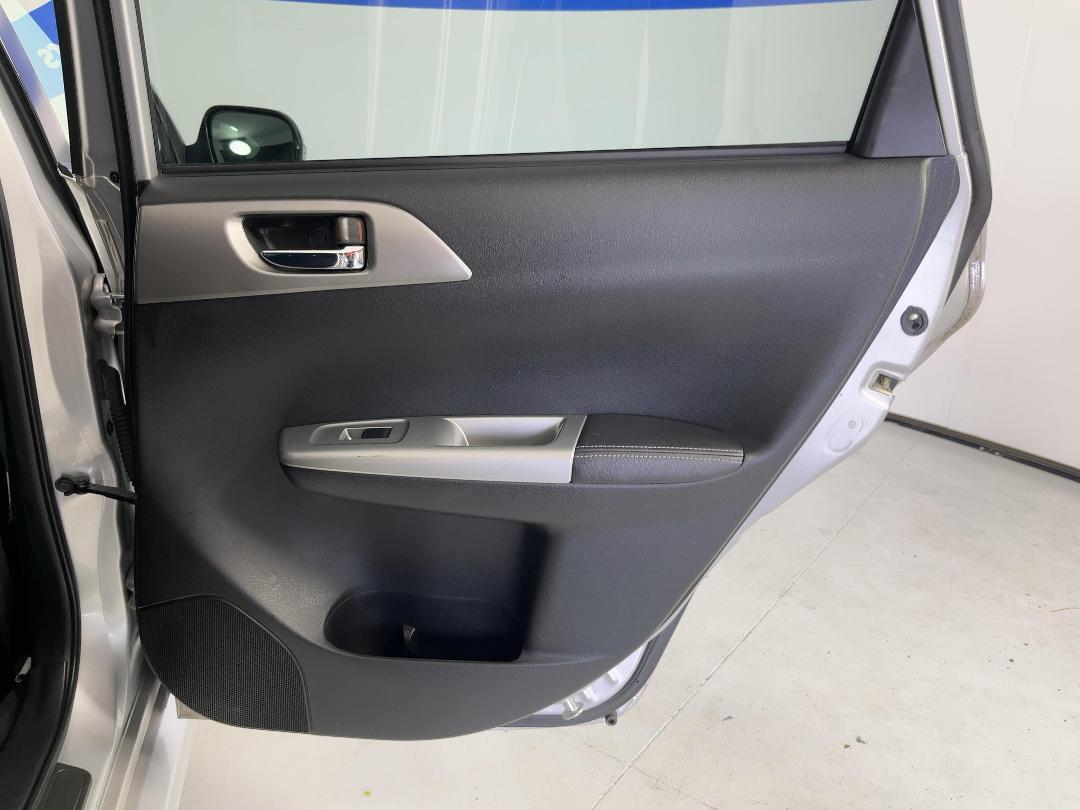 Photo '19' of Subaru Impreza