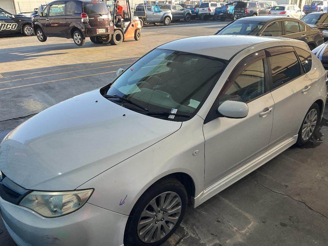 Photo '2' of Subaru Impreza Photo '2' of Subaru Impreza