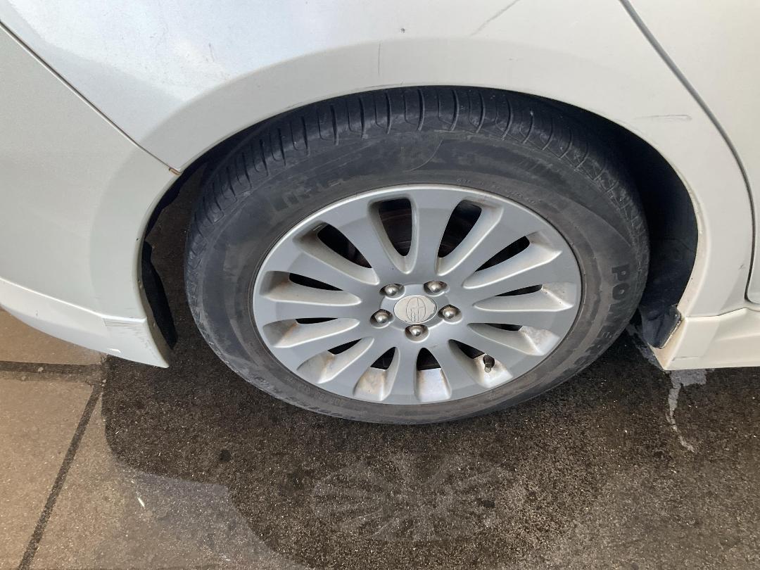 Photo '25' of Subaru Impreza Photo '25' of Subaru Impreza