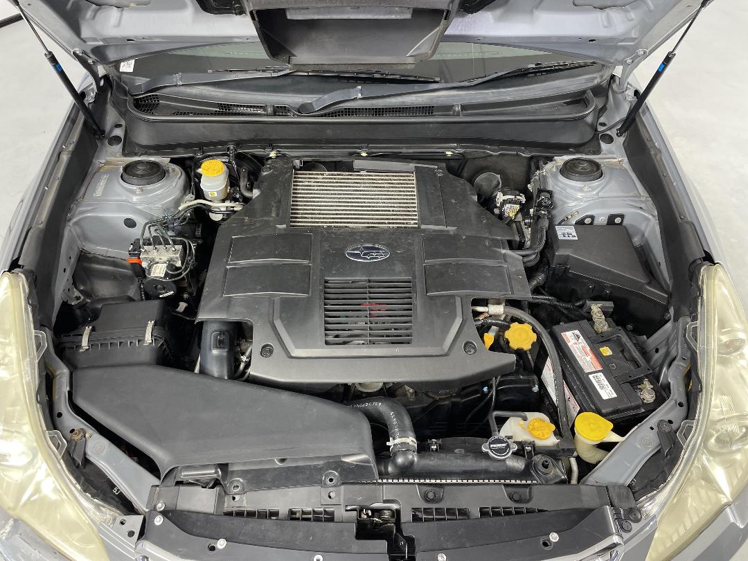 Photo '13' of Subaru Legacy