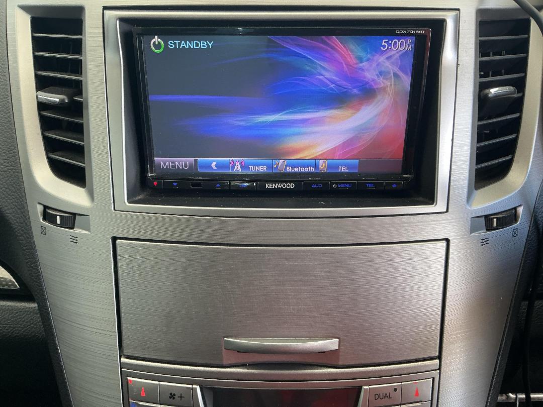 Photo '12' of Subaru Legacy