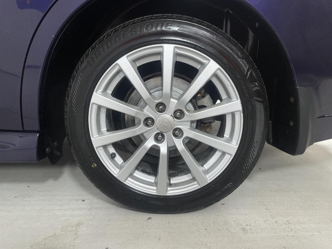 Photo '11' of Subaru Legacy Photo '11' of Subaru Legacy