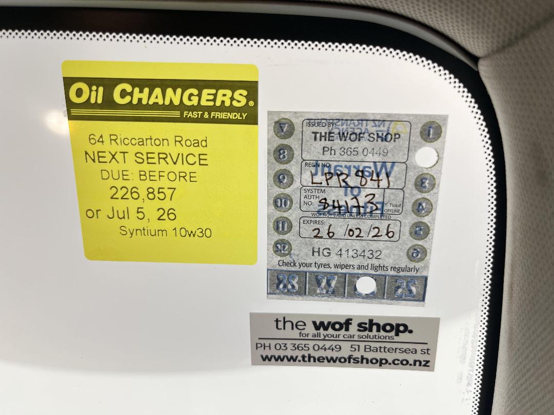 Photo '26' of Subaru Legacy Photo '26' of Subaru Legacy