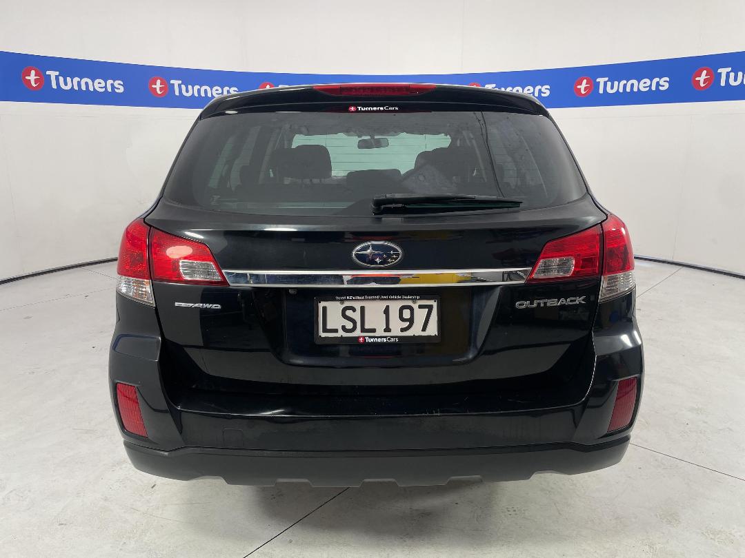 Photo '6' of Subaru Legacy