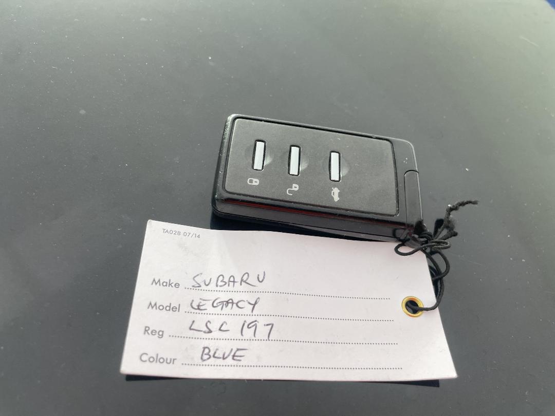 Photo '22' of Subaru Legacy